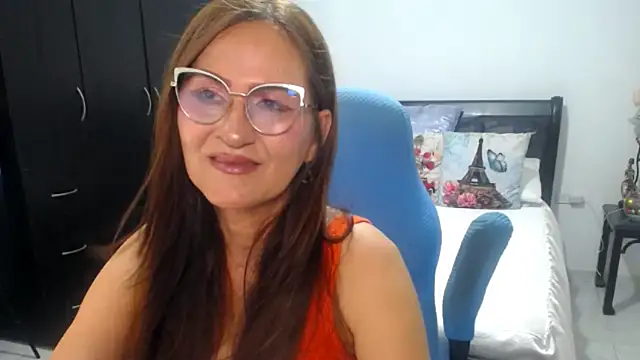 Snapshot of Xiimen chatting on May 22, 9:20 pm Xiimen online show from May 22, 9:20 pm