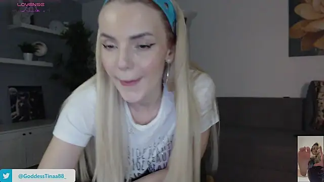 Goddess Tina online show from March 9, 4:44 pm