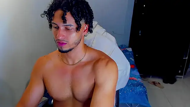 Kris Khalifa69 online show from January 18, 3:10 am