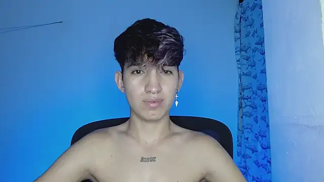 littlextreme online show from March 2, 6:48 am