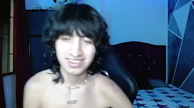 littlextreme online show from July 7, 1:08 am