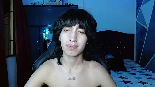 littlextreme online show from July 10, 2:38 am