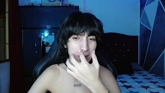 littlextreme online show from July 11, 2:14 am