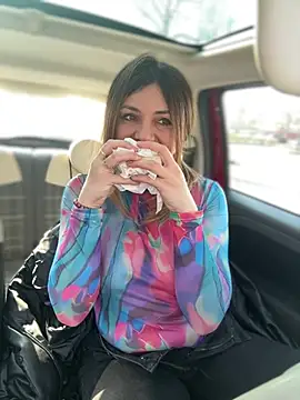 Snapshot of DaisyVibesss chatting on February 4, 10:54 am DaisyVibesss online show from February 4, 10:54 am