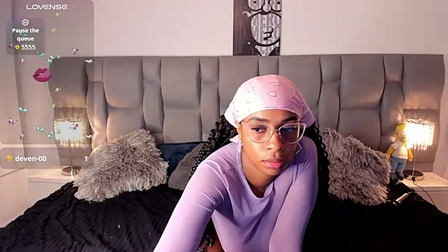 Nickytouse online show from March 5, 11:56 pm