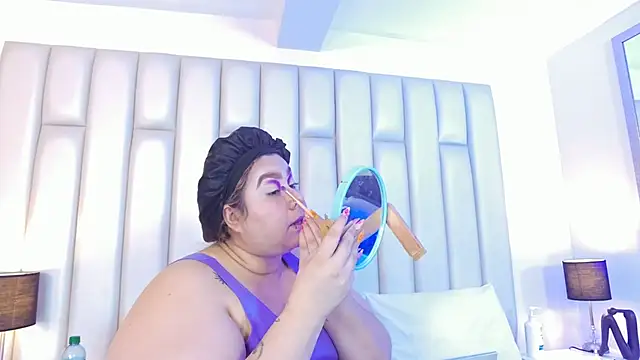 aandreaperez online show from July 31, 12:59 pm