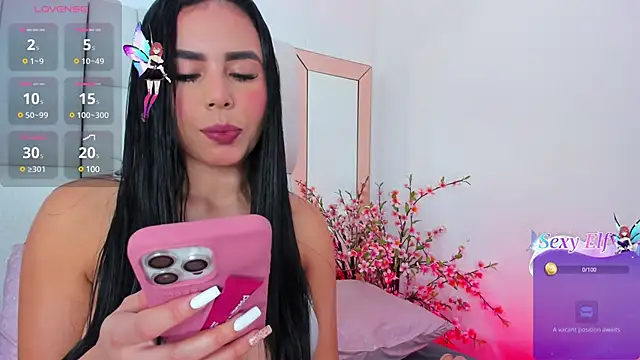 Snapshot of kylie_sexy2000 chatting on December 10, 4:38 pm kylie sexy2000 online show from December 10, 4:38 pm