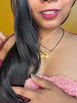 wow-wow-sexy online show from February 15, 6:15 pm