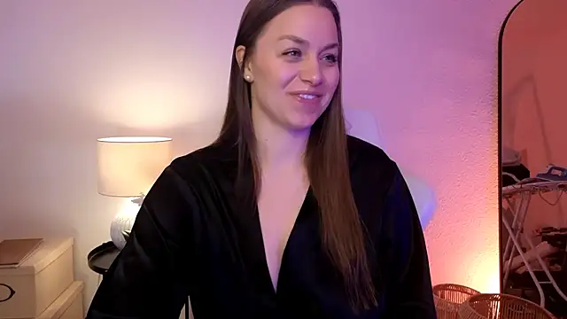 MilaFleur online show from February 14, 3:05 pm