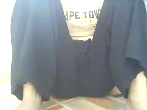 Snapshot of hairypussyyummy chatting on March 4, 1:34 am hairypussyyummy online show from March 4, 1:34 am