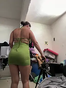 Snapshot of mariatudulceadiccion chatting on March 8, 8:14 pm mariatudulceadiccion online show from March 8, 8:14 pm