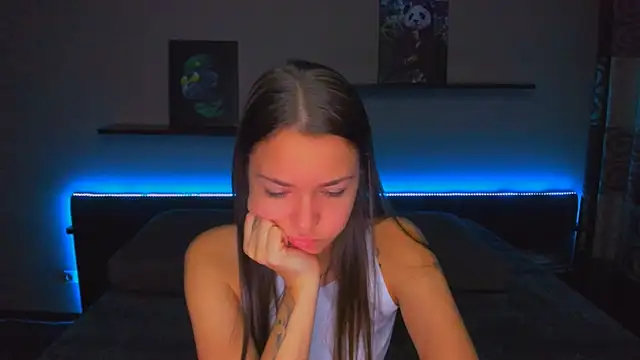 AlexaBarkley online show from October 27, 12:15 am