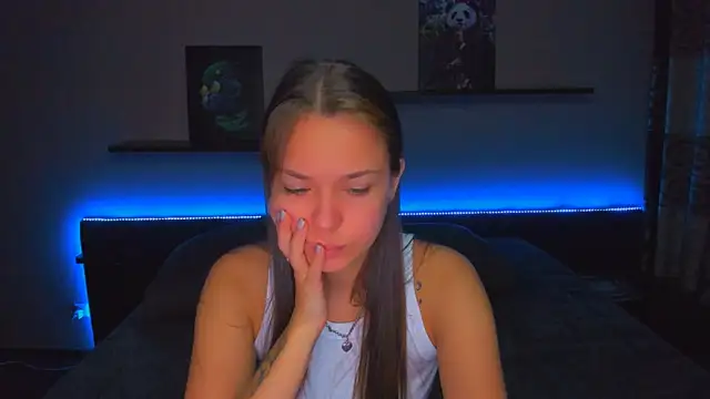 AlexaBarkley online show from December 22, 12:18 am