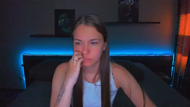 AlexaBarkley online show from May 5, 12:29 am