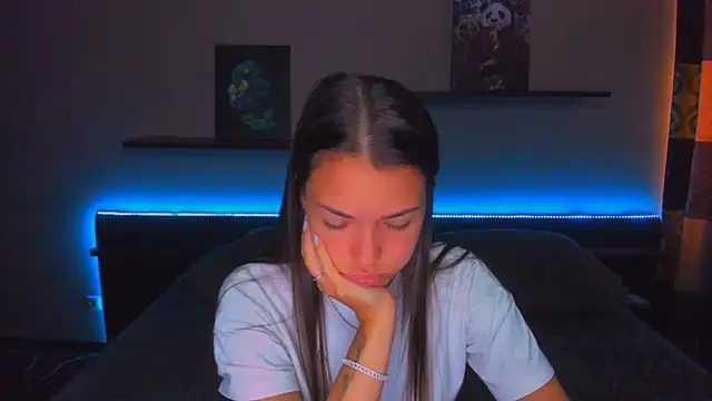 AlexaBarkley online show from July 2, 12:32 am