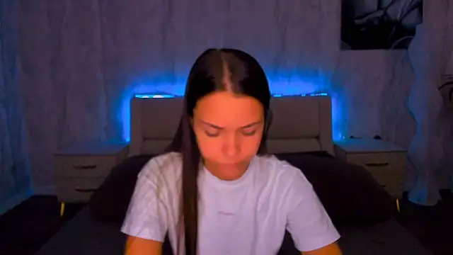 AlexaBarkley online show from July 17, 1:12 am