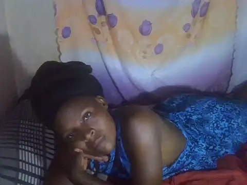 cute-shamza online show from June 18, 12:31 pm