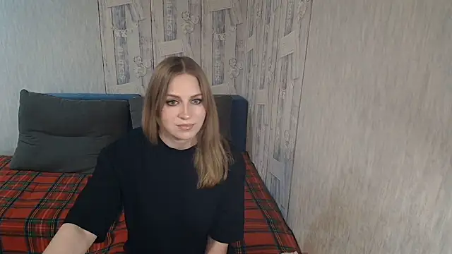 Pilly green  online show from February 14, 9:50 am