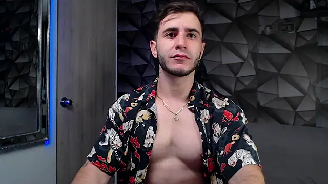 Latino stud4u online show from September 23, 12:02 am