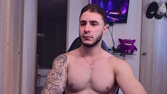 Latino stud4u online show from June 28, 9:43 pm