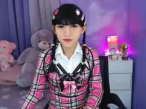 Snapshot of urlovelyfreya chatting on October 5, 3:54 pm urlovelyfreya online show from October 5, 3:54 pm