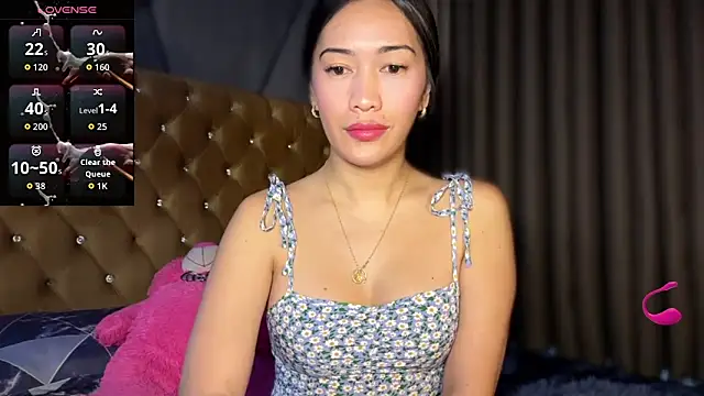 Snapshot of Jasmine_Elcock chatting on October 2, 3:52 pm Jasmine Elcock online show from October 2, 3:52 pm