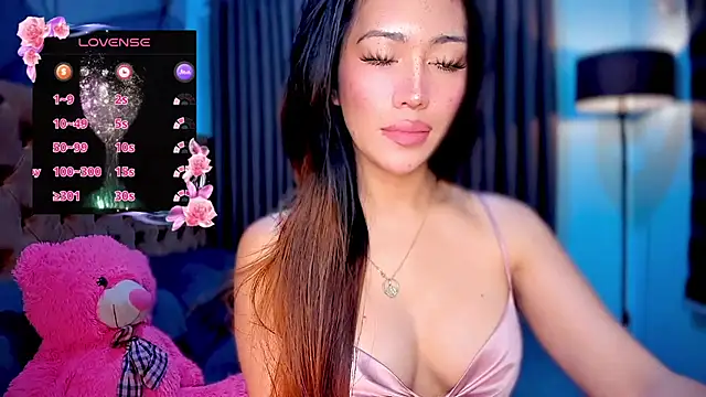 Snapshot of Jasmine_Elcock chatting on February 9, 4:44 pm Jasmine Elcock online show from February 9, 4:44 pm