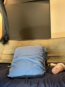 Snapshot of Lia_Jones77 chatting on September 12, 1:17 am Lia Jones77 online show from September 12, 1:17 am