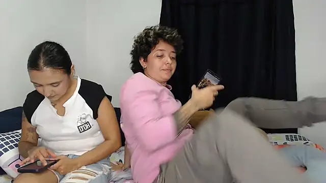 kathy luisa online show from July 16, 12:49 am