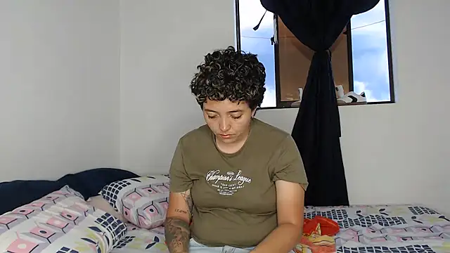 kathy luisa online show from July 16, 11:11 pm