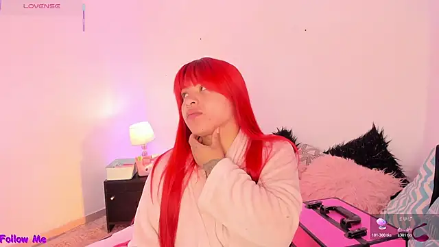 SophieRossi online show from November 21, 4:11 am