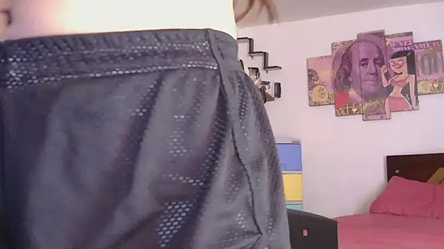 natty 01 online show from February 16, 11:38 am