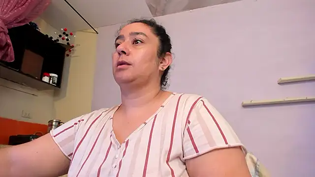 agathaxxx-69 online show from February 15, 2:25 pm