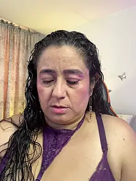 Snapshot of agathaxxx-69 chatting on June 30, 8:10 pm agathaxxx-69 online show from June 30, 8:10 pm