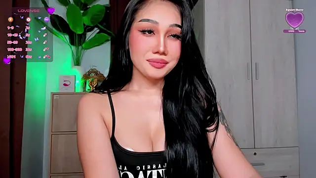 Icon1c LiLy online show from May 26, 7:43 pm