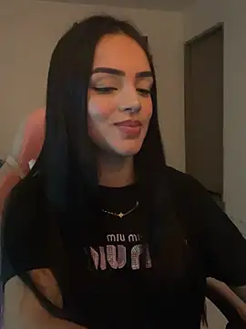 Snapshot of anniehart chatting on January 14, 1:33 am anniehart online show from January 14, 1:33 am