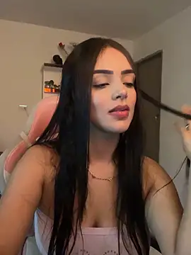 Snapshot of anniehart chatting on February 5, 2:16 am anniehart online show from February 5, 2:16 am