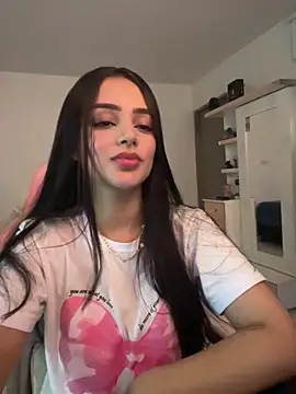 Snapshot of anniehart chatting on March 6, 1:57 am anniehart online show from March 6, 1:57 am