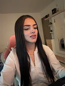 Snapshot of anniehart chatting on March 31, 2:02 am anniehart online show from March 31, 2:02 am