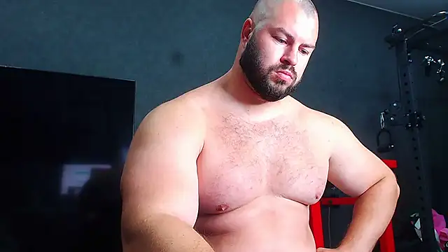 Snapshot of muscularjohnforuX chatting on June 17, 8:28 am muscularjohnforuX online show from June 17, 8:28 am