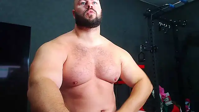 Snapshot of muscularjohnforuX chatting on June 20, 8:17 am muscularjohnforuX online show from June 20, 8:17 am