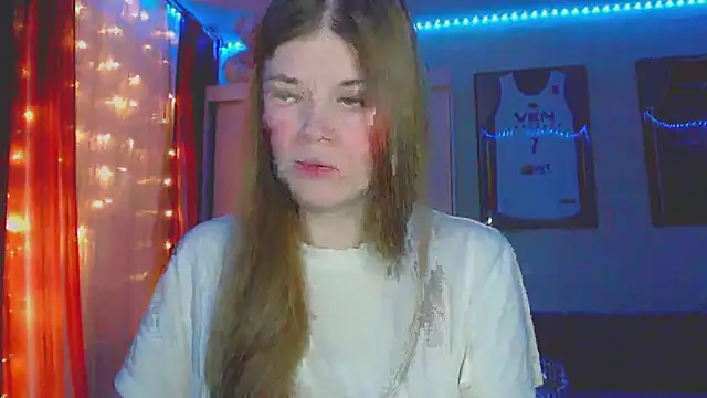 Snapshot of Klementa chatting on November 27, 7:38 pm Klementa online show from November 27, 7:38 pm