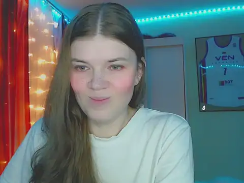 Snapshot of Klementa chatting on December 17, 5:41 pm Klementa online show from December 17, 5:41 pm