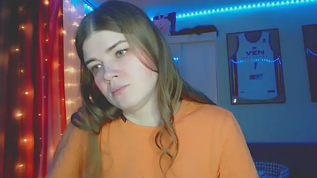 Snapshot of Klementa chatting on February 16, 6:26 pm Klementa online show from February 16, 6:26 pm