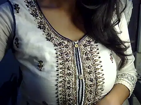 SiaraSiyA online show from May 13, 5:21 pm