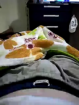 Snapshot of shiiank chatting on June 27, 3:44 am shiiank online show from June 27, 3:44 am
