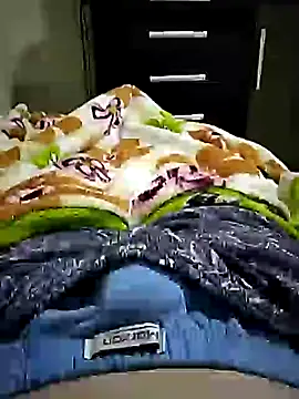 Snapshot of shiiank chatting on July 7, 1:52 am shiiank online show from July 7, 1:52 am