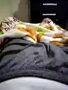 Snapshot of shiiank chatting on July 31, 2:00 am shiiank online show from July 31, 2:00 am
