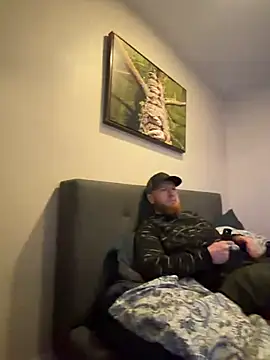 Mackwood89 online show from February 5, 8:30 am