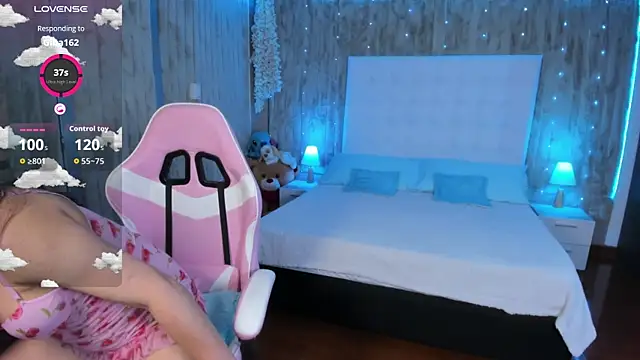 Snapshot of floryn_susana chatting on October 2, 9:33 pm floryn susana online show from October 2, 9:33 pm